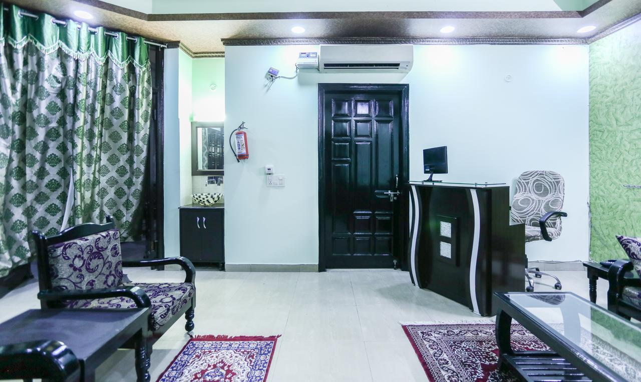 فندق Treebo Trip Sswag 18 Expressway نويدا المظهر الخارجي الصورة