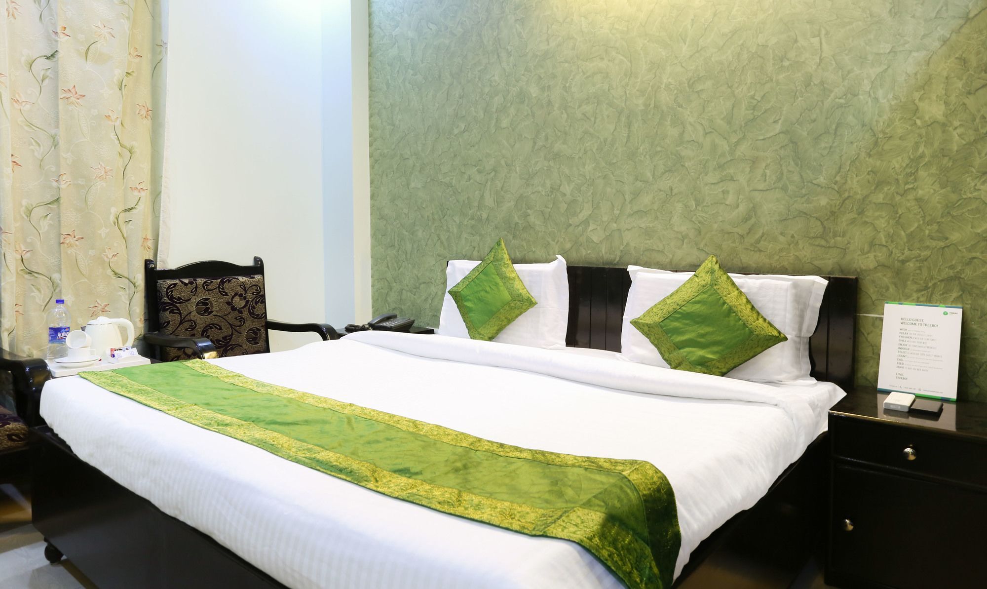 فندق Treebo Trip Sswag 18 Expressway نويدا المظهر الخارجي الصورة